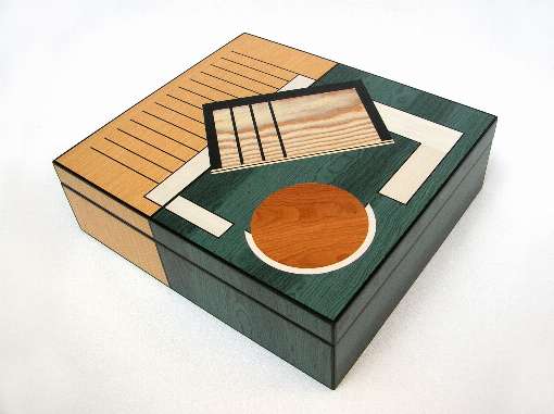 Image 3: Beautifully veneered